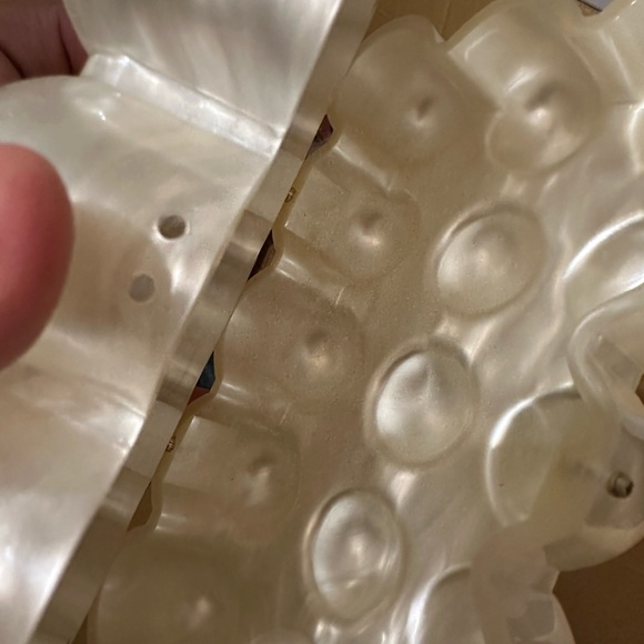 Cult Gaia The Bubble Acrylic Clutch Bag “missing lock” - Picture 4 of 8